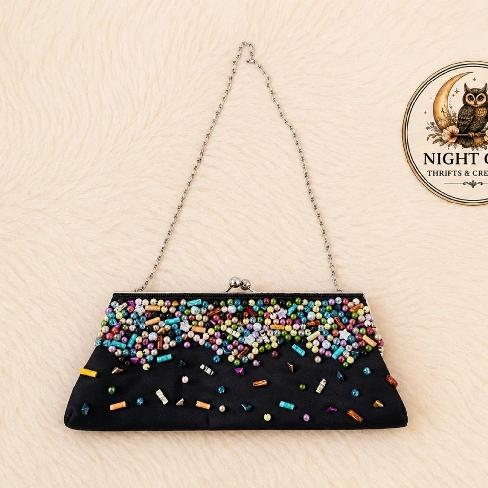 Sashe Beaded Multicolor Clutch Purse perfect for retro vibes